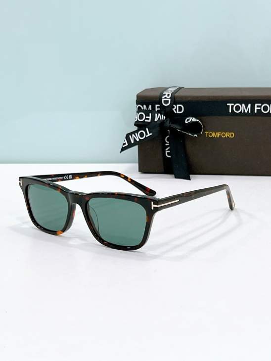Picture of Tom Ford Sunglasses _SKUfw75731039fw